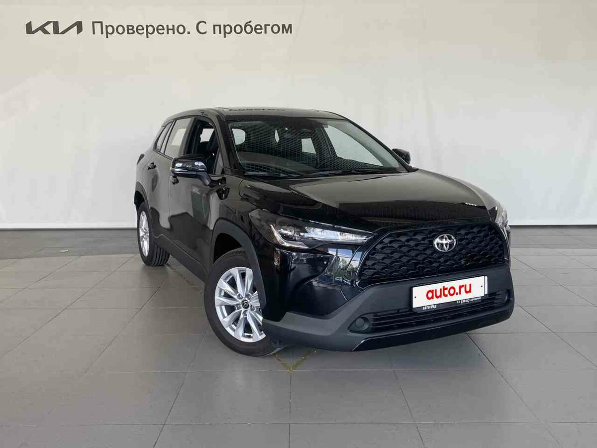 Открыть фотографии: Toyota Corolla Cross I