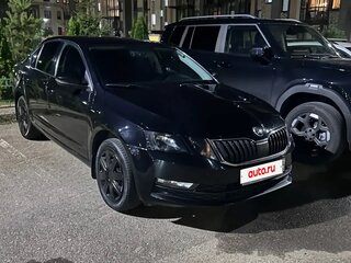 2018 Skoda Octavia III (A7) Рестайлинг, чёрный, 1300000 рублей, вид 3