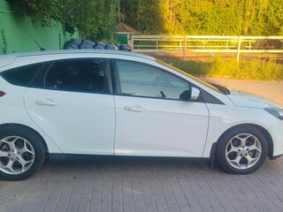2013 Ford Focus III, белый, 700000 рублей, вид 5