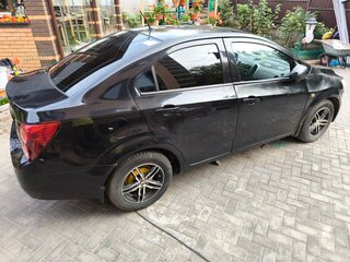2012 Chevrolet Aveo II, чёрный, 423000 рублей, вид 2