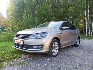 2018 Volkswagen Polo V Рестайлинг, бежевый, 1498000 рублей, вид 1