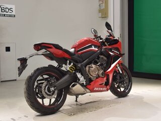 2021 Honda CBR 650R, красный, 739000 рублей, вид 5