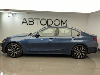 2025 BMW 3 серии 320i VII (G2x) Рестайлинг 2, синий, 5930000 рублей, вид 2