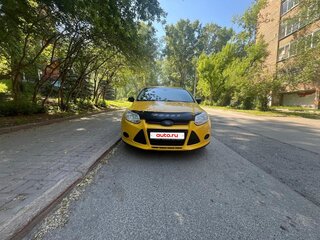 2013 Ford Focus III, жёлтый, 580000 рублей, вид 1
