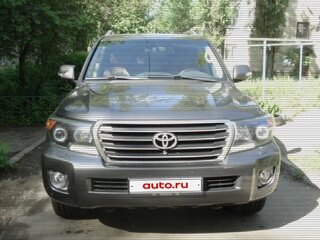 2014 Toyota Land Cruiser 200 Series Рестайлинг 1, серый, 4050000 рублей, вид 1