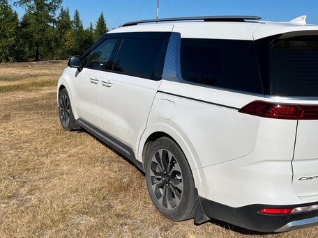 2021 Kia Carnival IV, белый, 5050000 рублей, вид 3