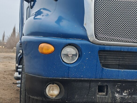 2004 Kenworth T2000, синий, 2000000 рублей - вид 7