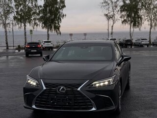2025 Lexus ES 200 VII Рестайлинг 2, серый, 4910000 рублей, вид 4