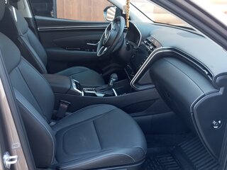 2023 Hyundai Tucson IV, коричневый, 3685000 рублей, вид 4