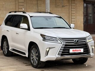2016 Lexus LX 450d III Рестайлинг 2, белый, 6700000 рублей, вид 3