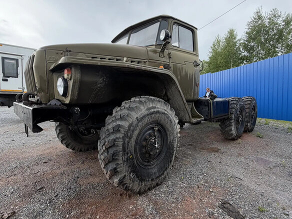 2002 Урал 4320, зелёный, 2200000 рублей - вид 1