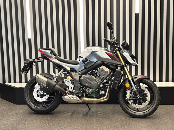 2026 QJMotor SRK 800, белый, 820000 рублей - вид 1