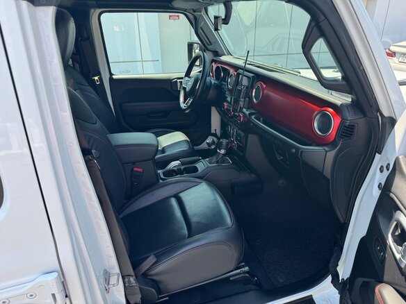 2020 Jeep Wrangler IV (JL), белый, 4750000 рублей - вид 9