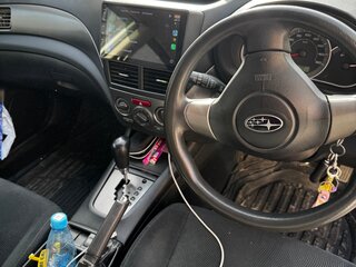 2010 Subaru Impreza III, белый, 695000 рублей, вид 5