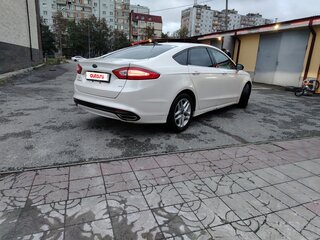 2012 Ford Fusion (North America) II, бежевый, 700000 рублей, вид 4
