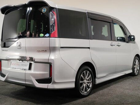 2015 Honda Stepwgn Spada V, серый, 1970000 рублей, вид 5