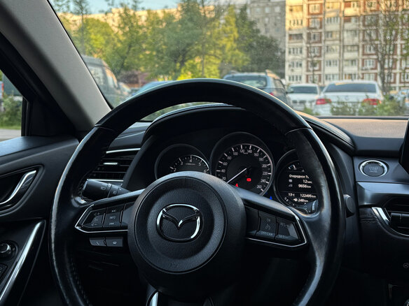 2018 Mazda 6 III (GJ) Рестайлинг, серый, 2475000 рублей - вид 8