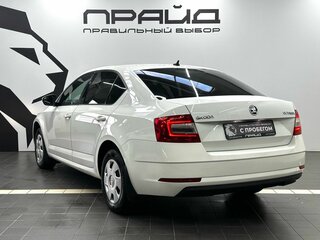 2018 Skoda Octavia III (A7) Рестайлинг, белый, 1099900 рублей, вид 5