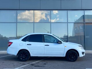 2016 Lada (ВАЗ) Granta I, белый, 299000 рублей, вид 3