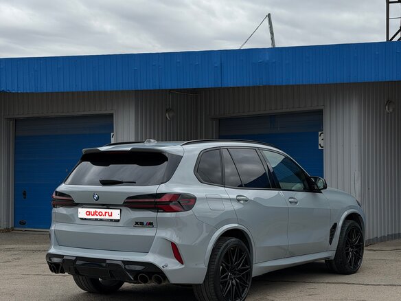 2023 BMW X5 M Competition III (F95) Рестайлинг, серый, 14950000 рублей - вид 5