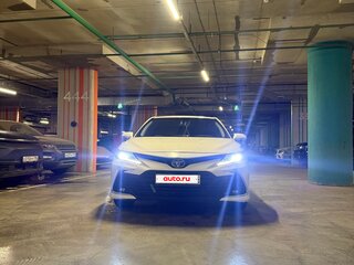 2022 Toyota Camry VIII (XV70) Рестайлинг, красный, 2800000 рублей, вид 2