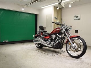 2013 Yamaha XV 1900, красный, 895000 рублей, вид 3