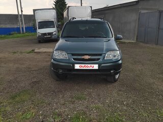 2015 Chevrolet Niva I Рестайлинг, зелёный, 500000 рублей, вид 2