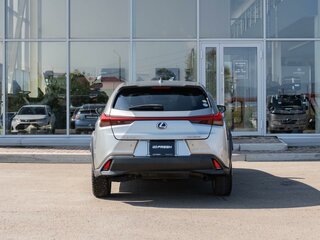 2020 Lexus UX 250h I, серый, 3450000 рублей, вид 4