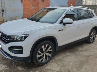 2021 Volkswagen Tayron I, белый, 2500000 рублей, вид 1