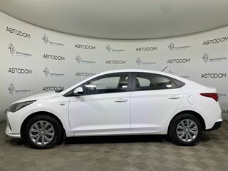 2022 Hyundai Solaris II Рестайлинг, белый, 1457700 рублей, вид 3