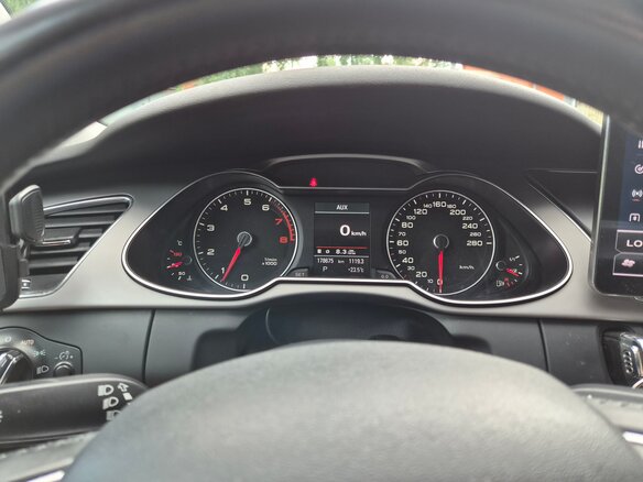 2012 Audi A4 IV (B8) Рестайлинг, серый, 1200000 рублей - вид 8