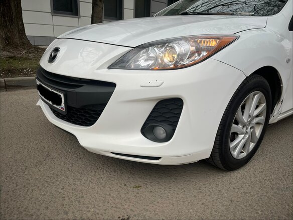 2011 Mazda 3 II (BL) Рестайлинг, белый, 650000 рублей - вид 19