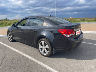 2011 Chevrolet Cruze I, чёрный, 650000 рублей, вид 2