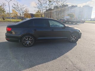 2011 Volkswagen Jetta VI, чёрный, 1000000 рублей, вид 3
