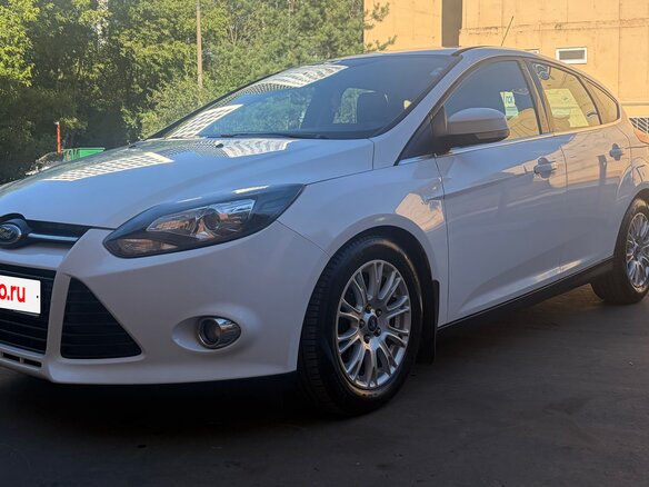 2013 Ford Focus III, белый, 850000 рублей