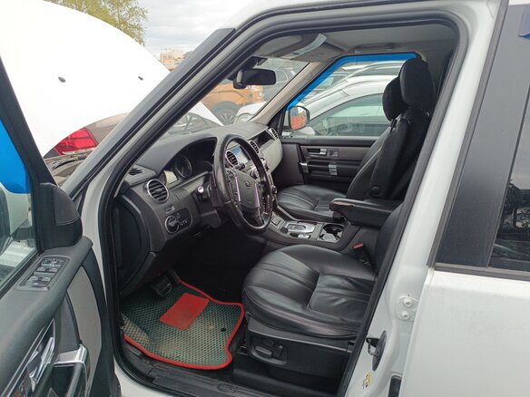 2014 Land Rover Discovery IV Рестайлинг, белый, 1330000 рублей - вид 3