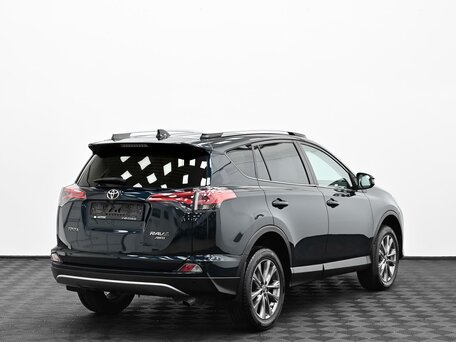 2018 Toyota RAV4 IV (XA40) Рестайлинг, чёрный, 2425000 рублей, вид 4