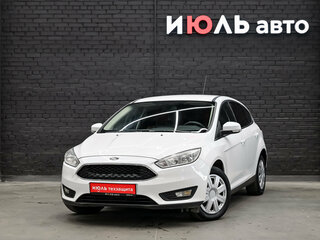 2015 Ford Focus III Рестайлинг, белый, 1000000 рублей, вид 1