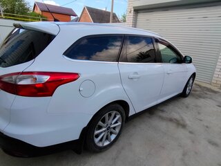 2014 Ford Focus III, белый, 920000 рублей, вид 3