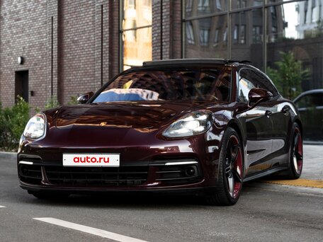 2020 Porsche Panamera 4 Sport Turismo II, красный, 7000000 рублей, вид 4
