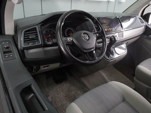 2015 Volkswagen Multivan T6, коричневый, 2859000 рублей - вид 5