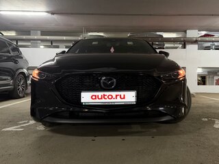 2020 Mazda 3 IV (BP), чёрный, 2000000 рублей, вид 2