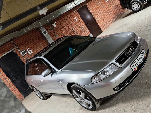 1999 Audi A4 I (B5) Рестайлинг, серебристый, 1107000 рублей - вид 9