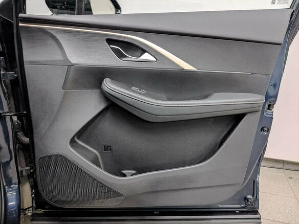2024 Omoda C5 I, синий, 1695000 рублей - вид 22