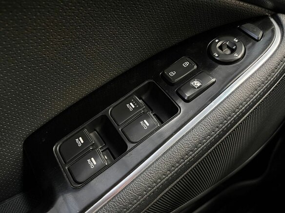 2015 Kia Optima III Рестайлинг, белый, 1240000 рублей - вид 19