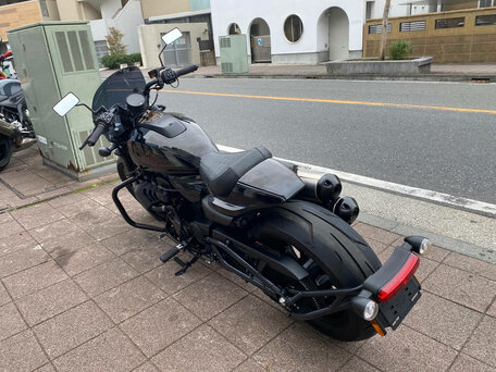 2022 Harley-Davidson Sportster S, чёрный, 1420000 рублей, вид 3