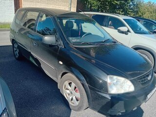 2006 Kia Carens I (RS) Рестайлинг, чёрный, 419999 рублей, вид 1