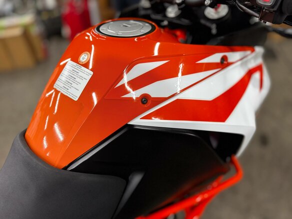 2017 KTM 1290 Super Adventure R, белый, 1200000 рублей - вид 8
