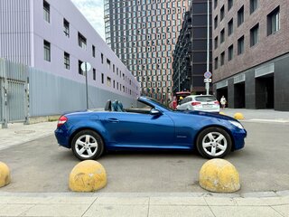 2004 Mercedes-Benz SLK-Класс 200 II (R171), синий, 2000000 рублей, вид 3