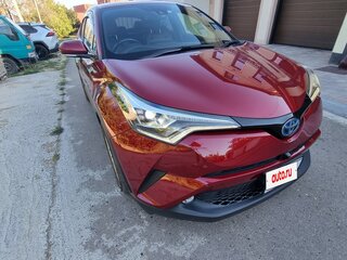 2018 Toyota C-HR I, красный, 2390000 рублей, вид 2